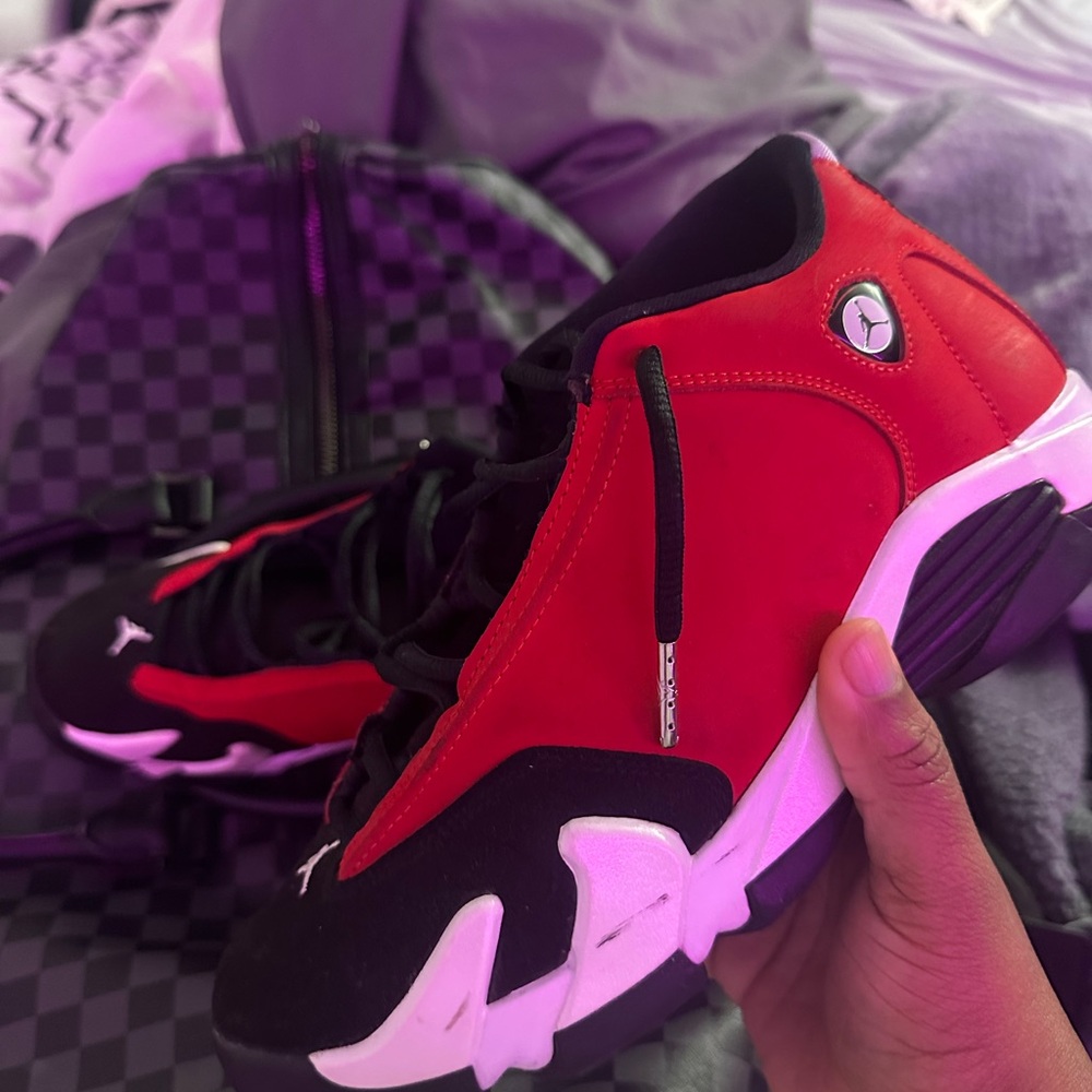 Gym red 14s